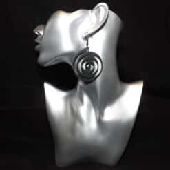 Hypnotic Spiral Black Earrings - Head